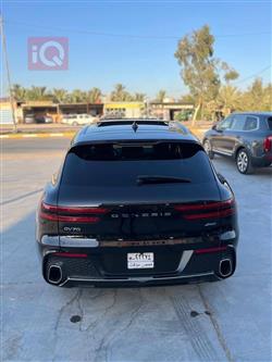 جێنسس GV70